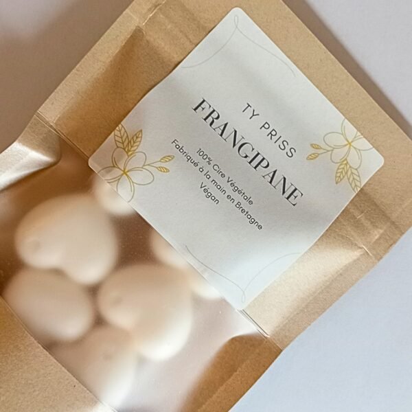 9 Cire parfumée frangipane
